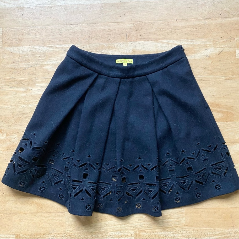 Catherine Malandrino Black Cut Out Embroidery Skirt Women’s Size 4